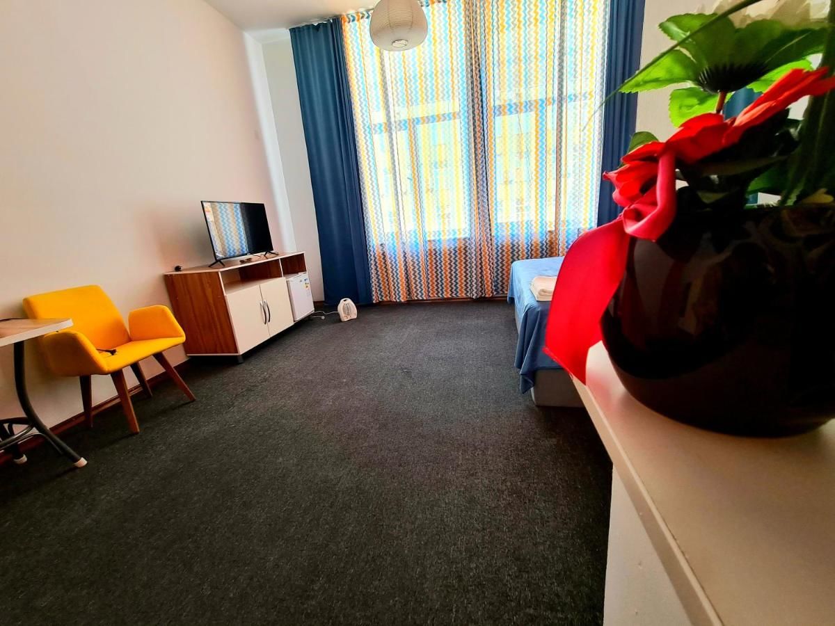 Отель City Rooms Almaty Алматы-8
